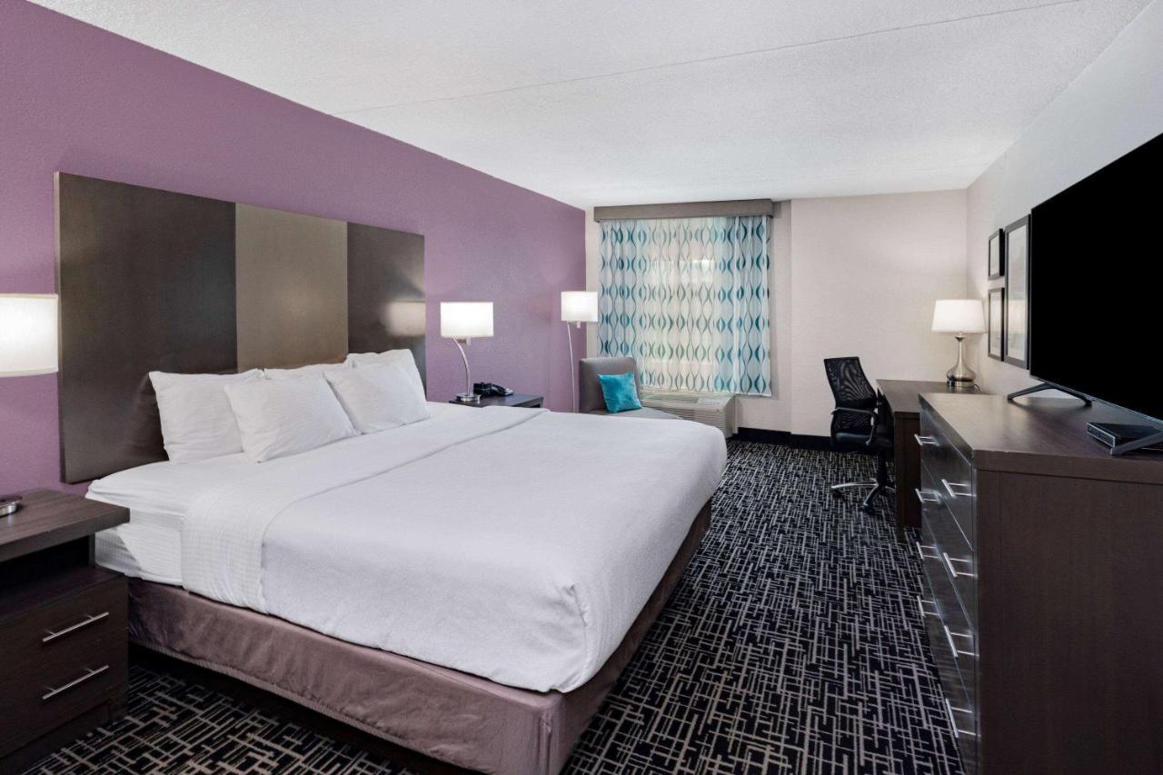 King Room,1275874561:JPEG