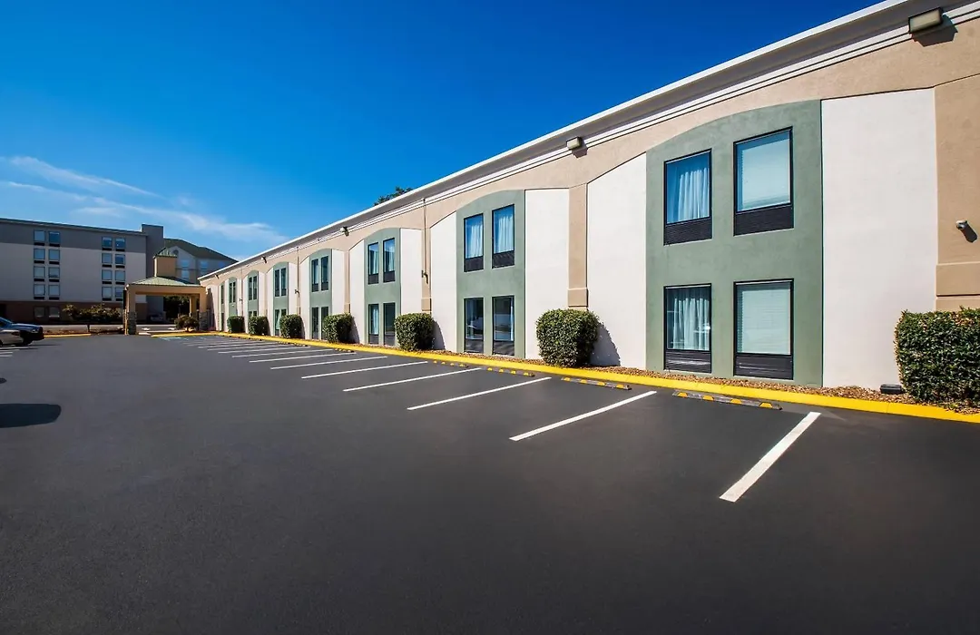 Quality Inn Chattanooga Hamilton Place-1