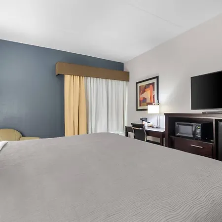 Quality Inn Chattanooga Hamilton Place-2